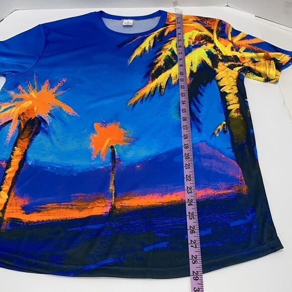 AOFMOKA Neon Blacklight Designed Printed Short Sleeve Men T-Shirt In Hawaii Palm - Picture 8 of 9
